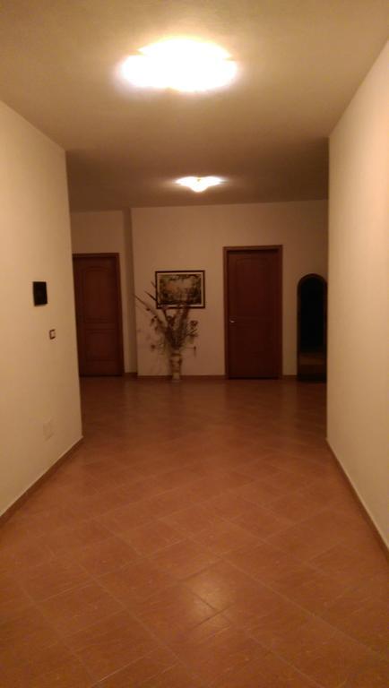 Guest House "Pisha" Durrës Buitenkant foto